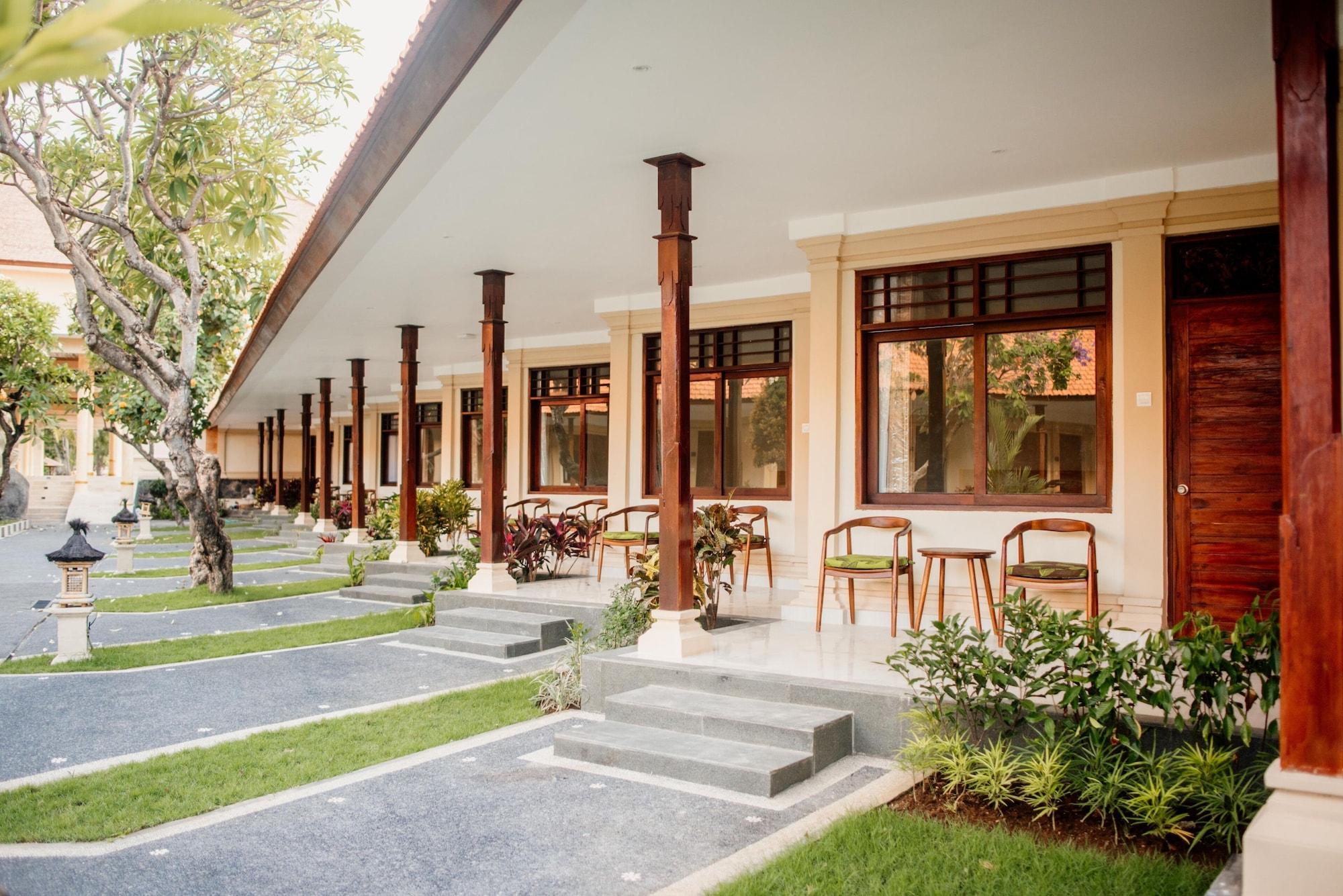 New Sunari Lovina Beach Resort מראה חיצוני תמונה